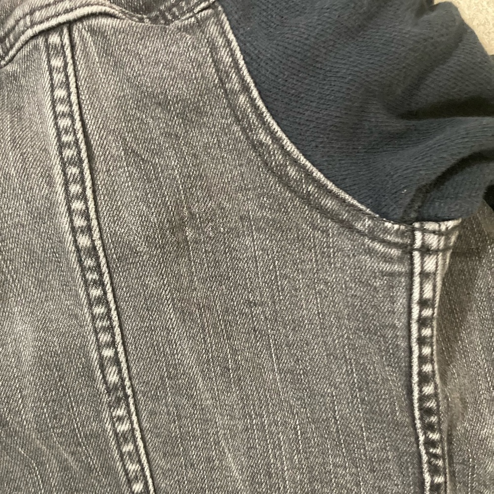 AEO 🦅 Black Denim Vest Sweatshirt Hoodie Jacket - Picture 9 of 11